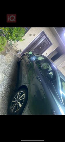 نیسان ڤێرسا